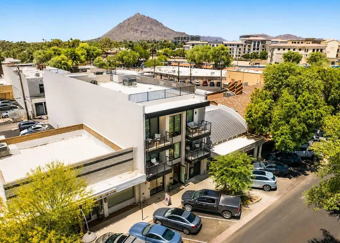 Lux At Craftsman - Heart Of Old Town 2